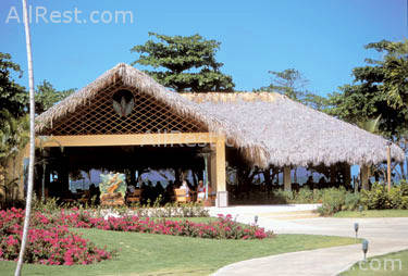 Coral Marien by Hilton 12